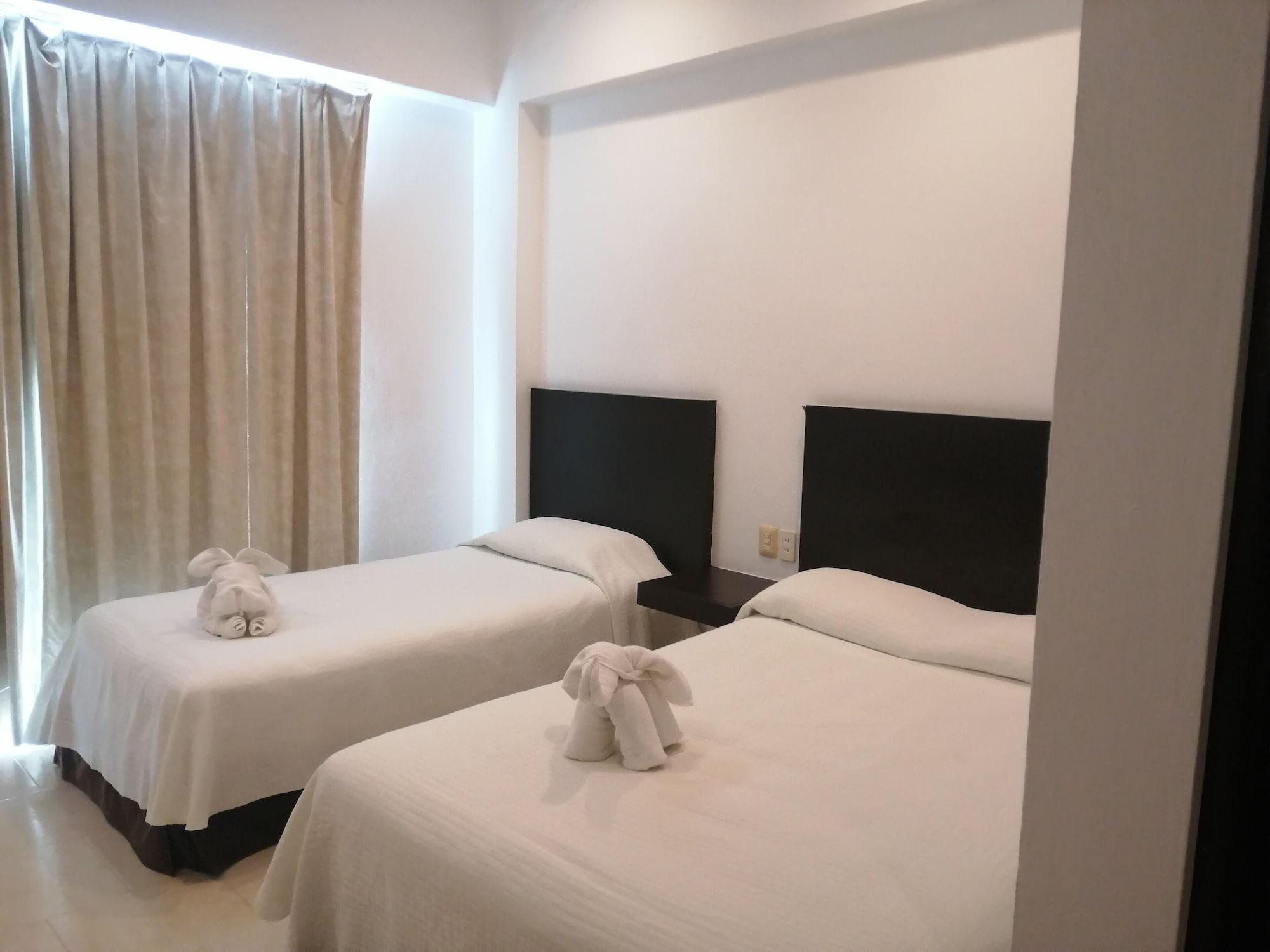 Hotel Plaza Playa Playa del Carmen Esterno foto