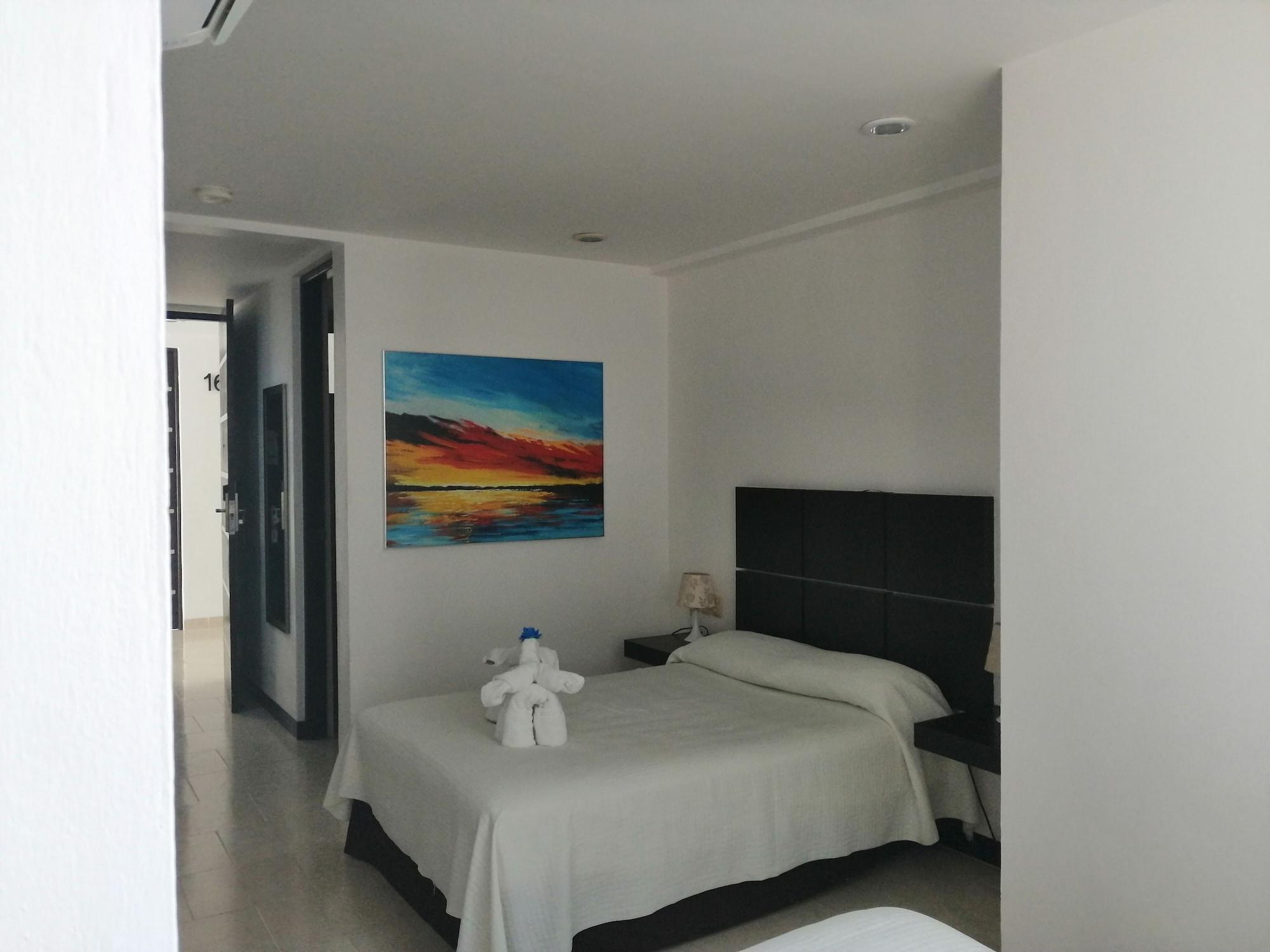 Hotel Plaza Playa Playa del Carmen Esterno foto