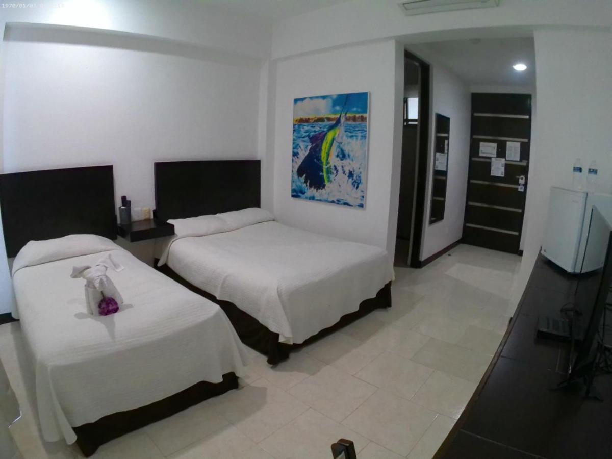 Hotel Plaza Playa Playa del Carmen Esterno foto