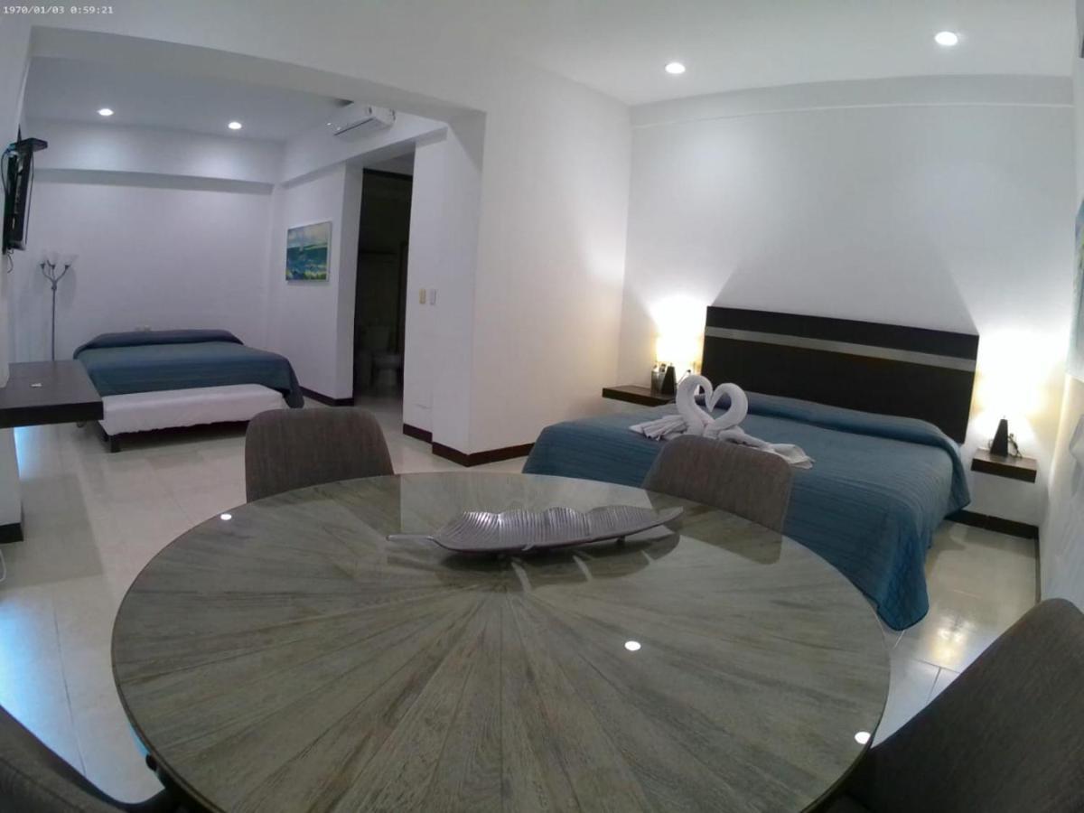 Hotel Plaza Playa Playa del Carmen Esterno foto