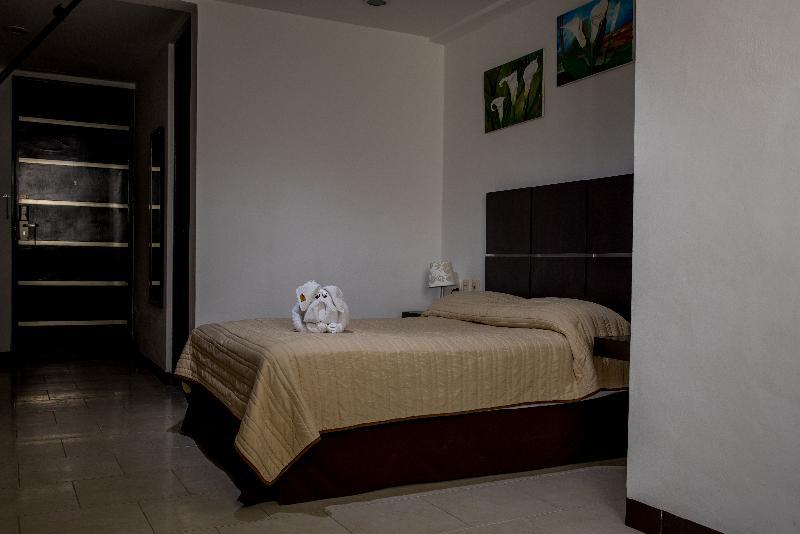 Hotel Plaza Playa Playa del Carmen Esterno foto