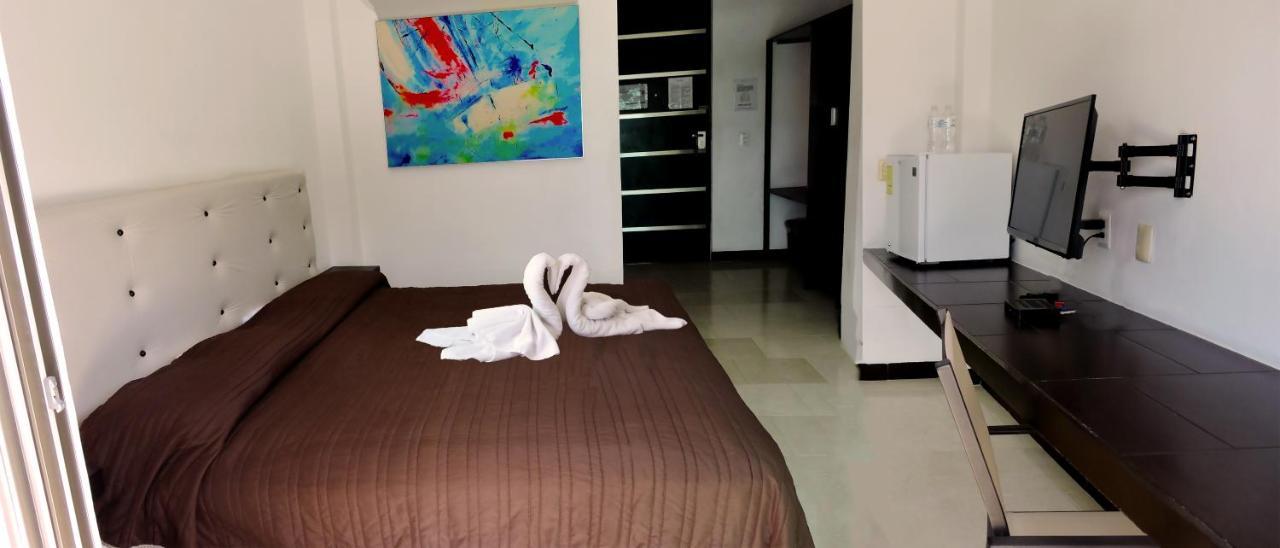 Hotel Plaza Playa Playa del Carmen Esterno foto